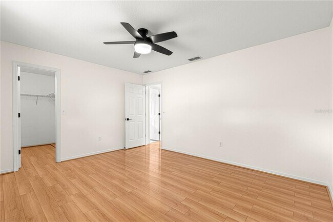 Building Photo - 11518 SW 136th Pl