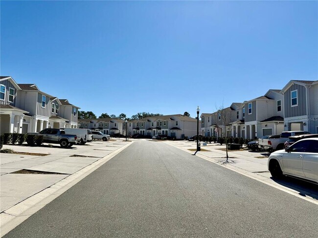 Building Photo - 7489 Stone Crk Trl