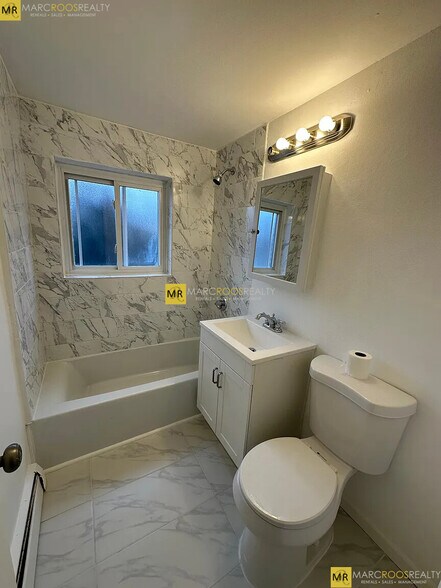 Building Photo - 28 Bryon Rd