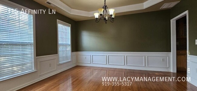Building Photo - 315 Affinity Ln