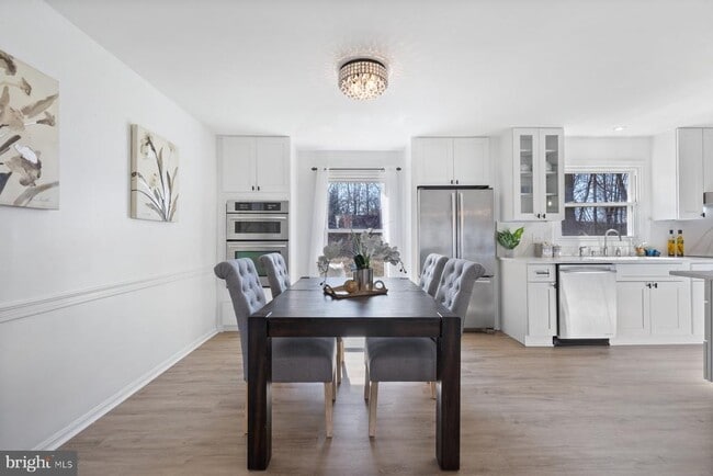 Building Photo - 17105 Amity Dr