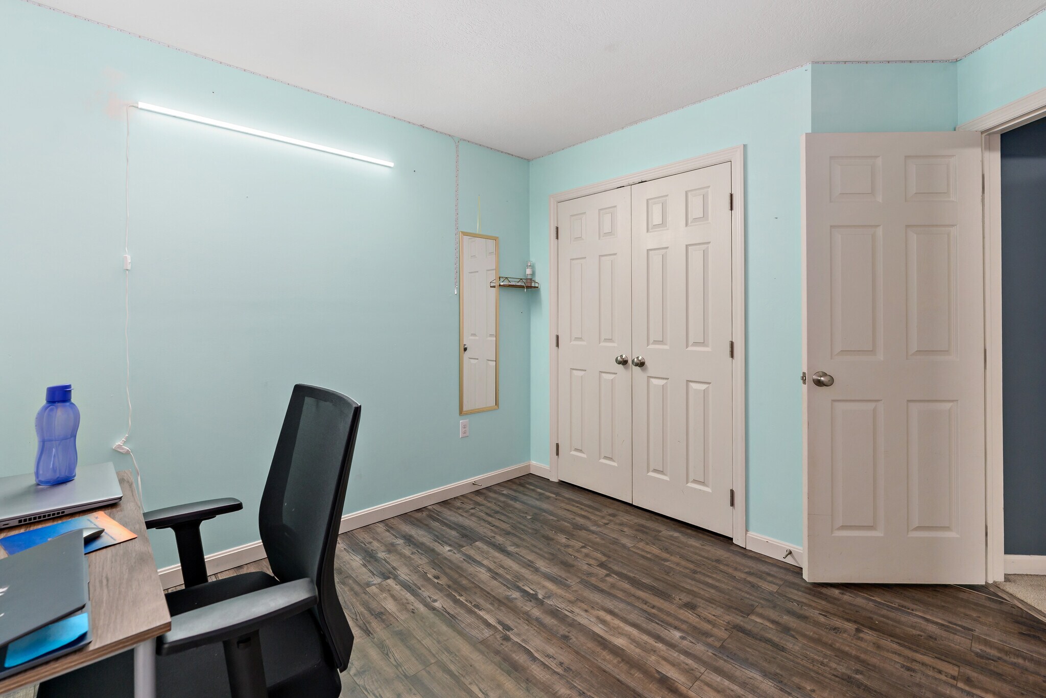 Building Photo - 249 Persimmon Ln