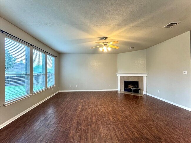 Building Photo - 4508 Hees Ct