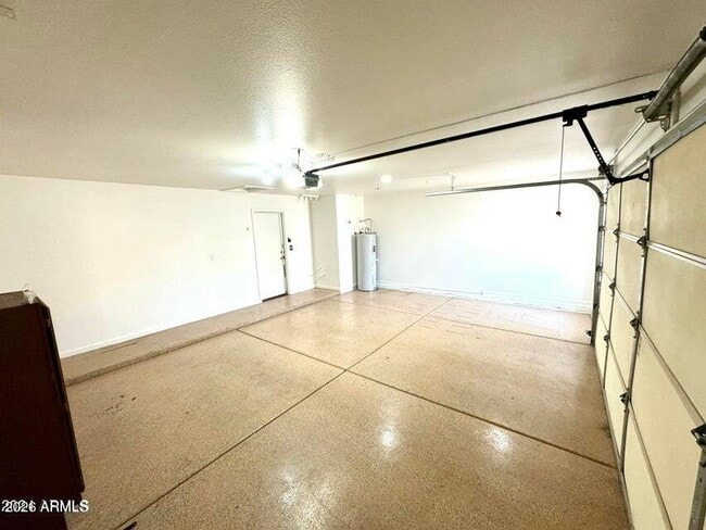 Building Photo - 13854 N 30th St