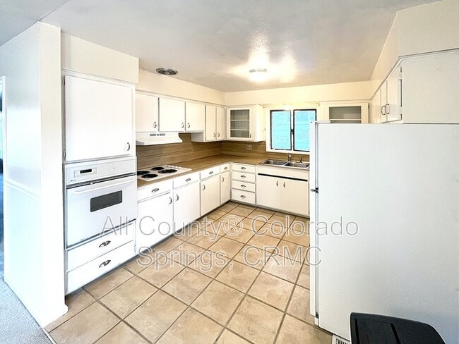 Building Photo - 1217 Cumberland St