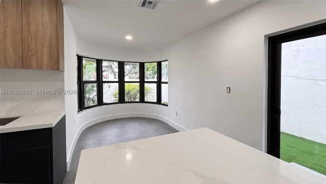 Building Photo - 11822 SW 108th Terrace