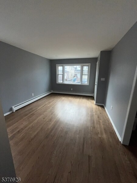 Building Photo - 17 Hayes Ave