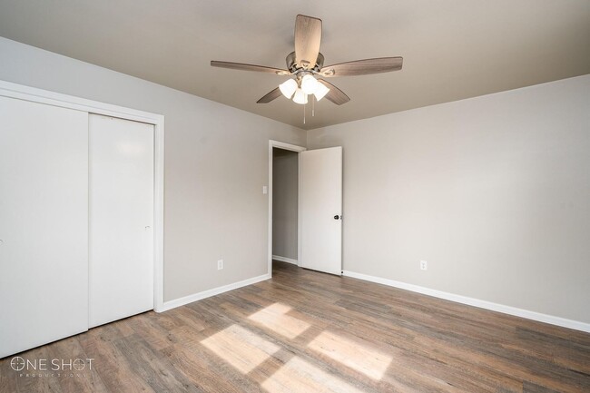 Building Photo - 3749 N 10th St