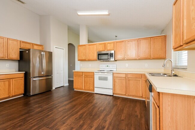 Building Photo - 3048 Merlot Way