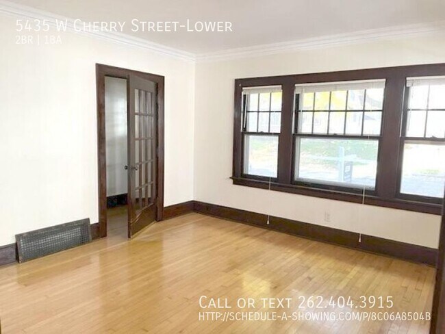 Building Photo - Two Bedroom Lower Duplex