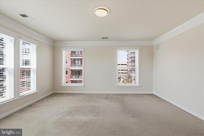 Building Photo - 2932 Finsbury Pl