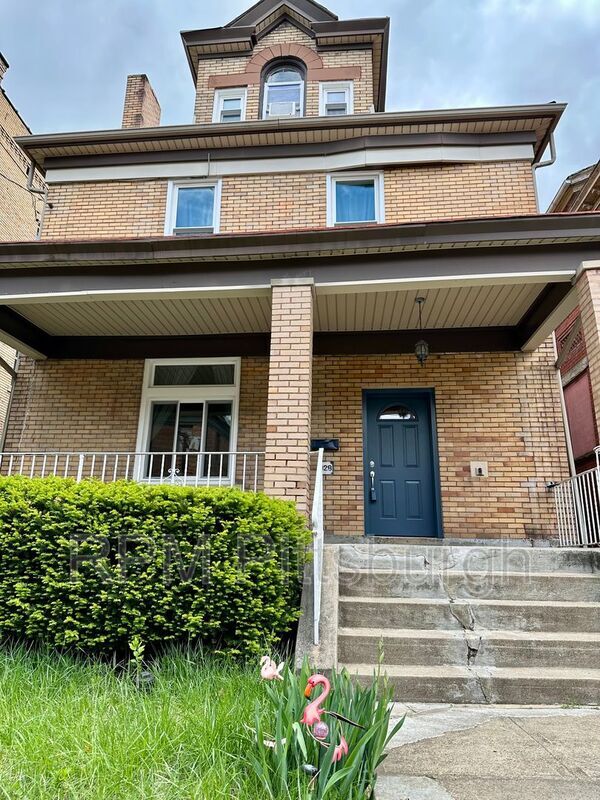 Building Photo - 828 Mellon St