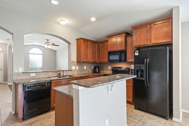 Building Photo - 6609 Sendero Lane