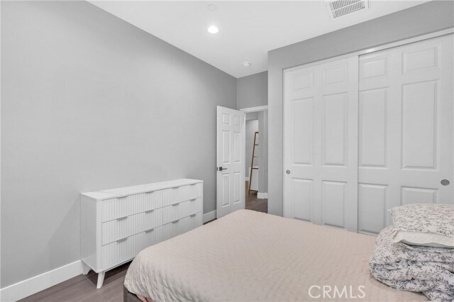 Building Photo - 230 Bright Poppy