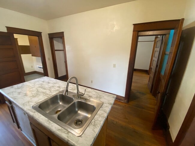 Building Photo - Charming 4-Bedroom Historic Home Near Down...