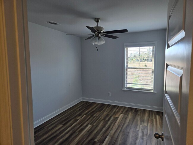 Building Photo - New Construction 4 Bedroom Townhome!