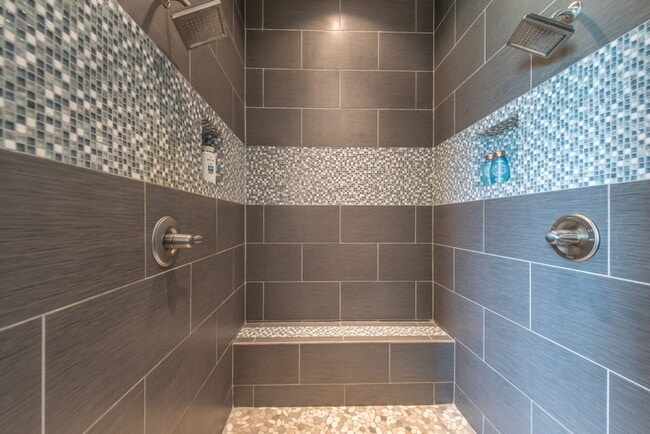 Building Photo - Sherwood Rental