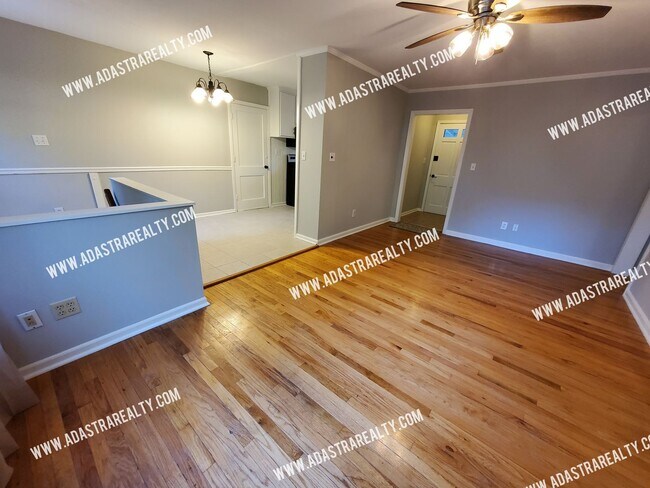 Building Photo - 4825 W 75th St