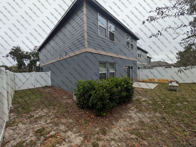 Building Photo - 2280 Litchfield Lp