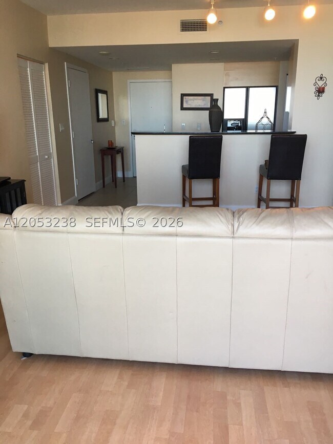 Building Photo - 325 S Biscayne Blvd