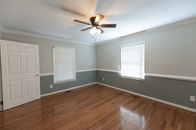 Building Photo - 5517 Robinridge Rd
