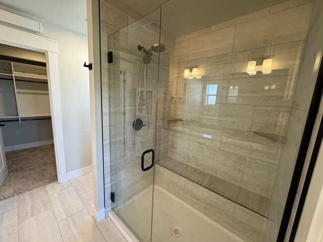 Building Photo - 5941 Ranch Lp
