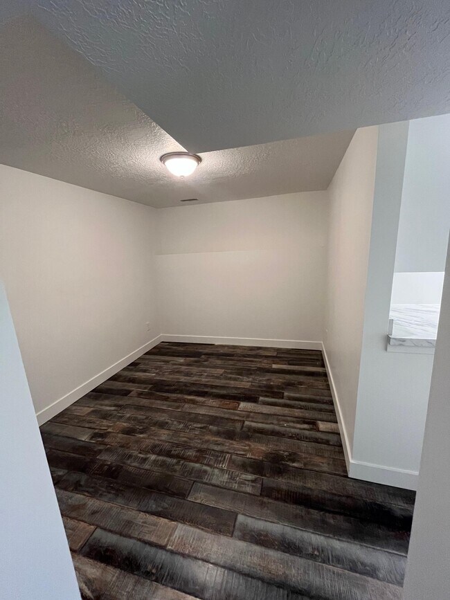 Building Photo - 2778 S 8850 W