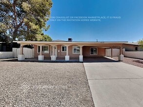 Building Photo - 2201 W Cortez St