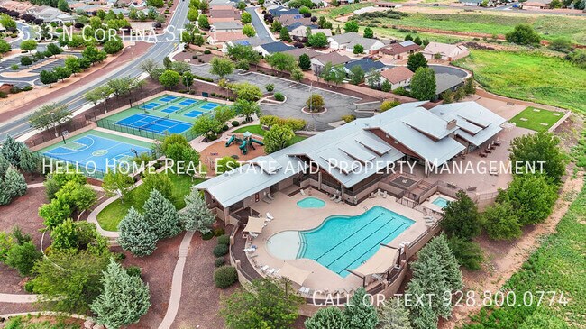 Building Photo - 533 N Cortina St