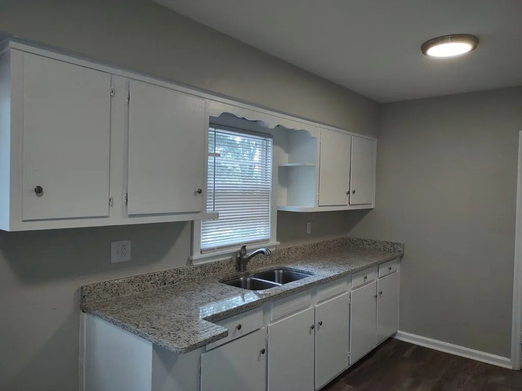 Building Photo - 4118 16th Ave