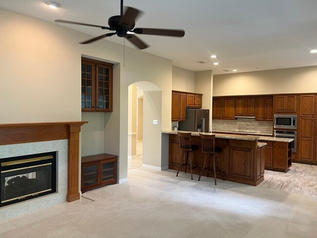 Building Photo - 110 S Mill Trace Dr