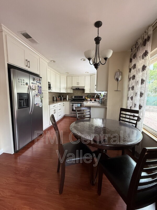 Building Photo - 4427 Ashwood Common