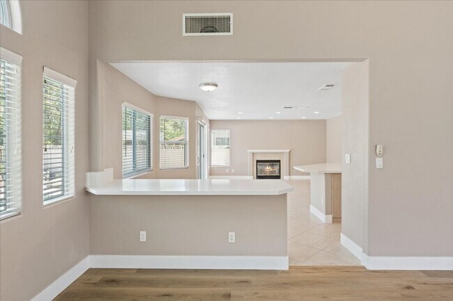 Building Photo - Status: Accepting Applications