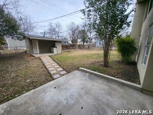 Building Photo - 235 Basswood Dr