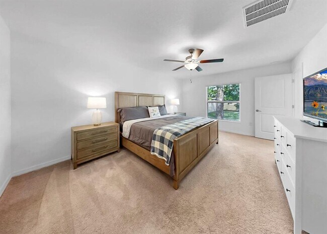 Building Photo - 13256 Great Plns Dr