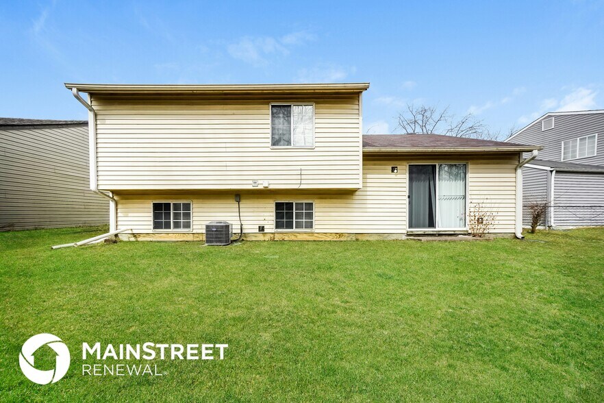 Building Photo - 11111 Essen Ct