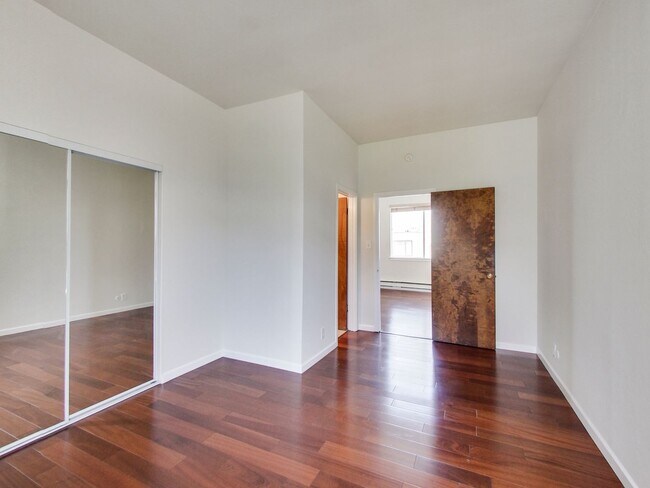 Building Photo - 2228 Union St