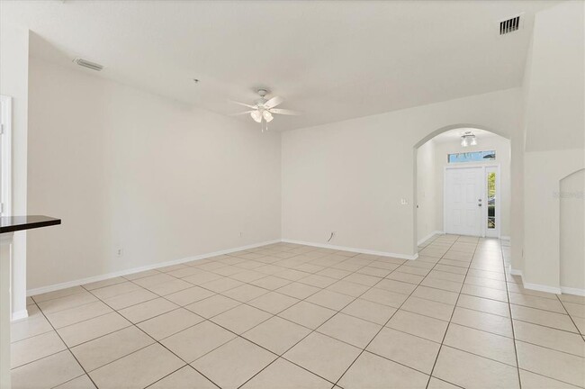 Building Photo - 4104 Crabtree Ave