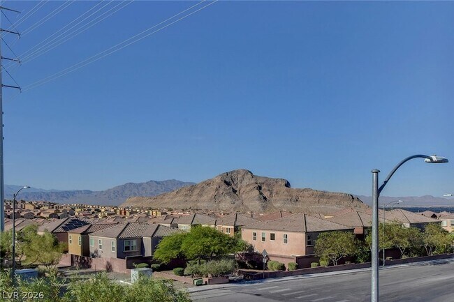 Building Photo - 3574 Desert Cliff St