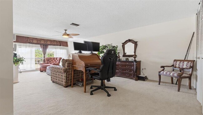 Building Photo - 2700 Bayshore Blvd