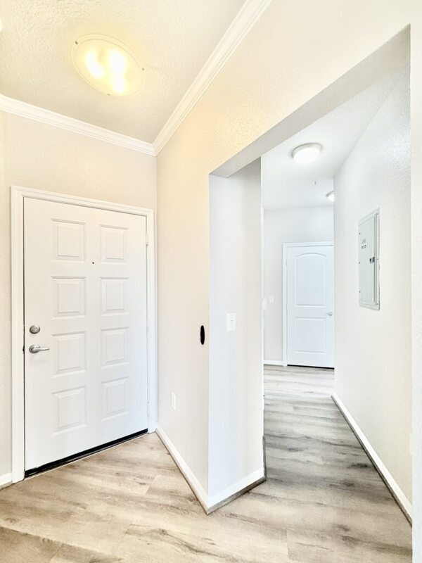 Building Photo - 4221 W Spruce St