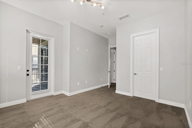 Building Photo - 1368 Lake Baldwin Ln