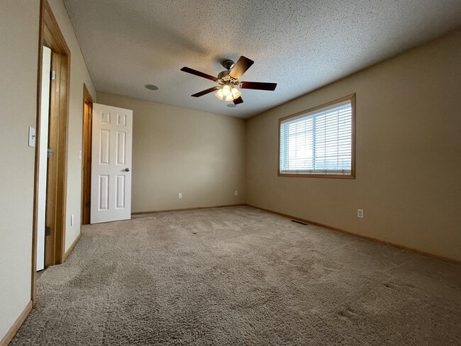 Building Photo - 18279 Key W Ct