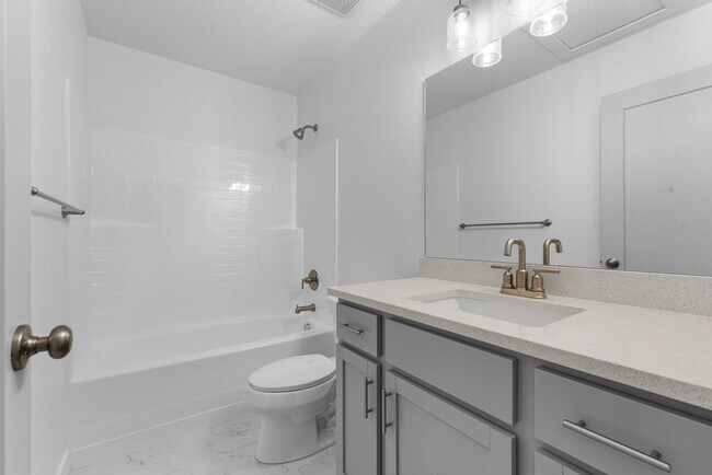 Building Photo - Dry Creek Highlands Towns - 6606