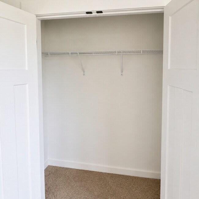 Building Photo - 1206 Marsalis Pl