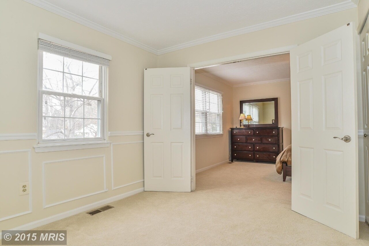 Building Photo - 7200 Hopkins Ct