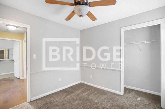 Building Photo - 104 Hampshire Dr