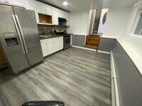 Building Photo - 13 Dartmouth Dr