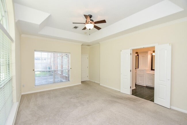 Building Photo - 21807 Windsor Castle Dr