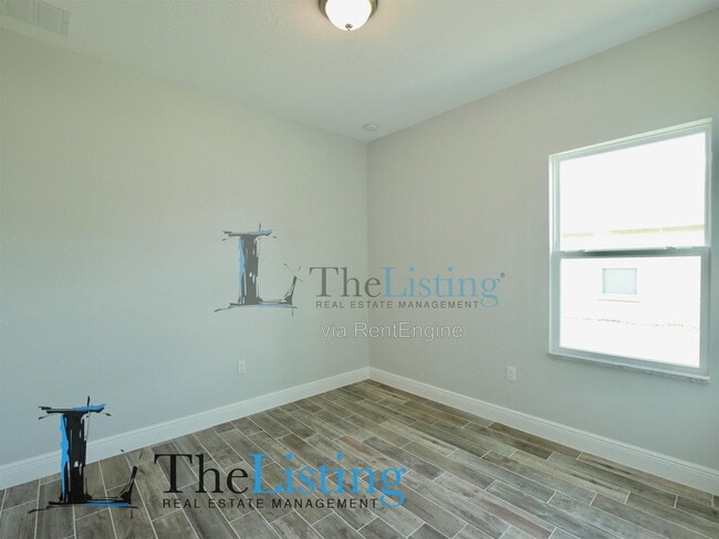 Building Photo - 406 Albatross Ct